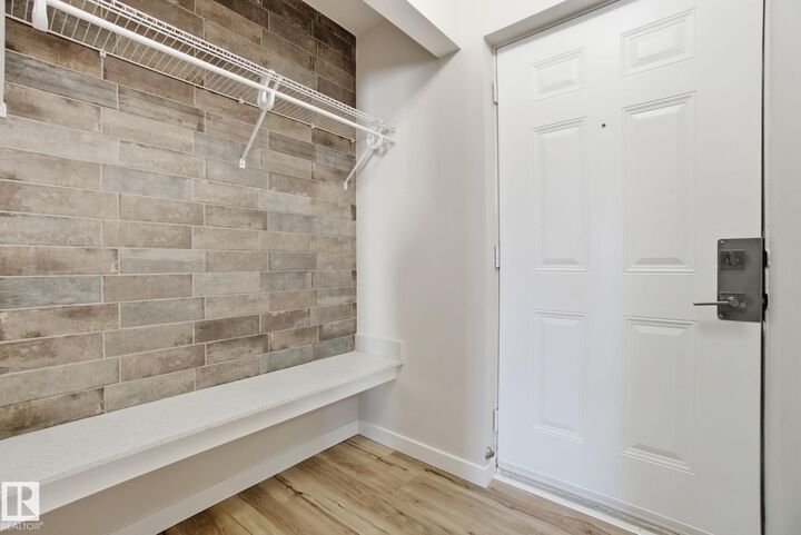 Property Photo:  71 Lancaster Terrace NW  AB T5X 5S5 