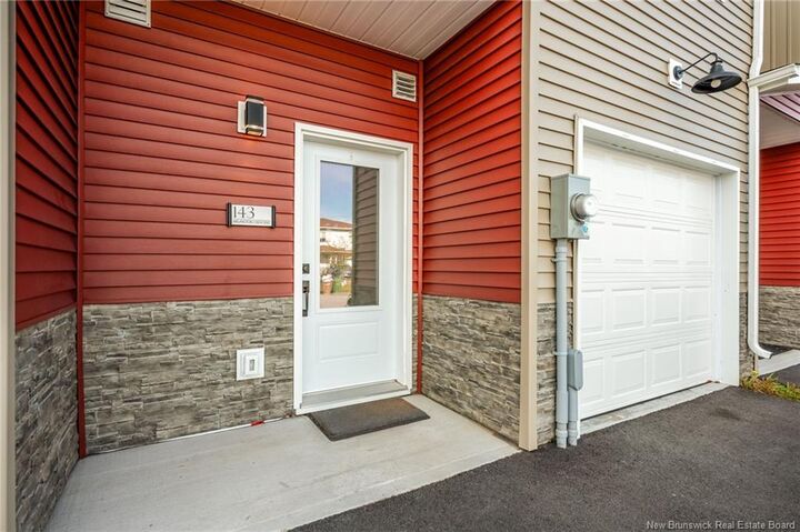 Property Photo:  143 Arlington Crescent  NB E2K 0G4 
