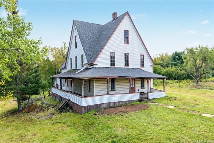 Property Photo:  4 Yeamans Road  NB E4B 2N2 