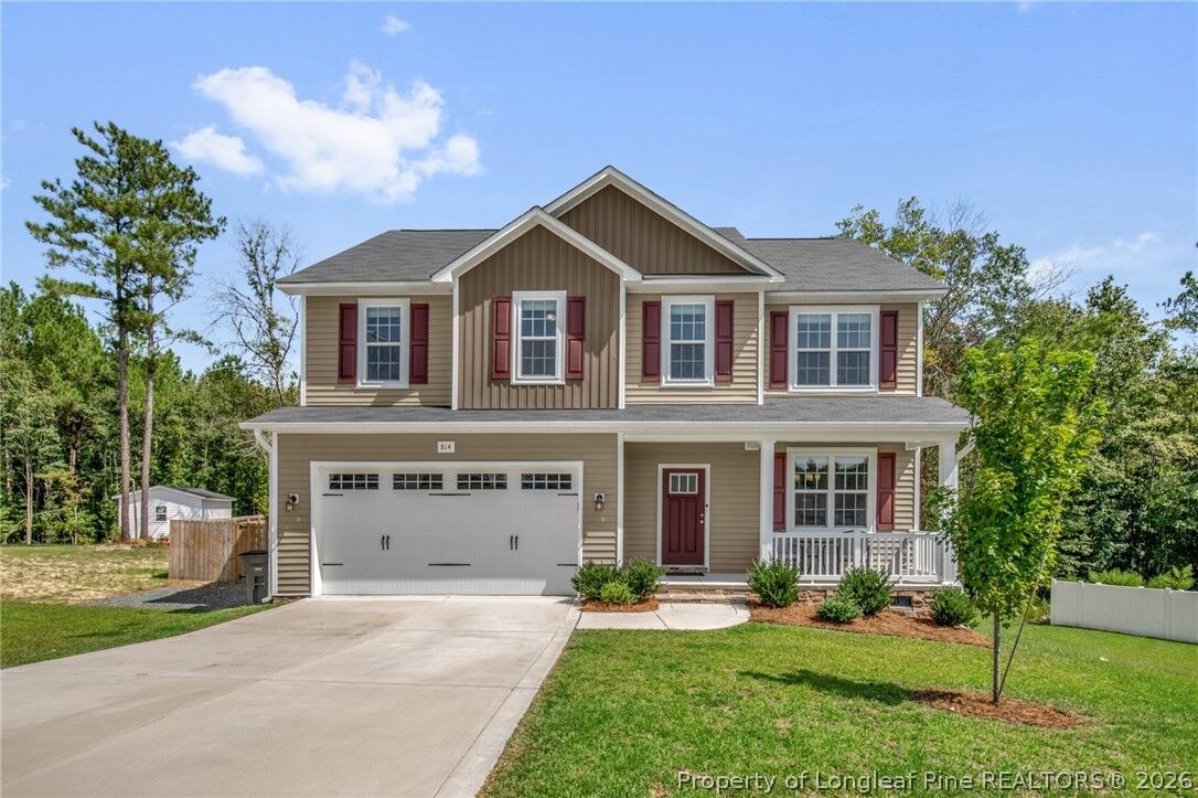 Property Photo: 814 Twin Leaf Court NC 28326