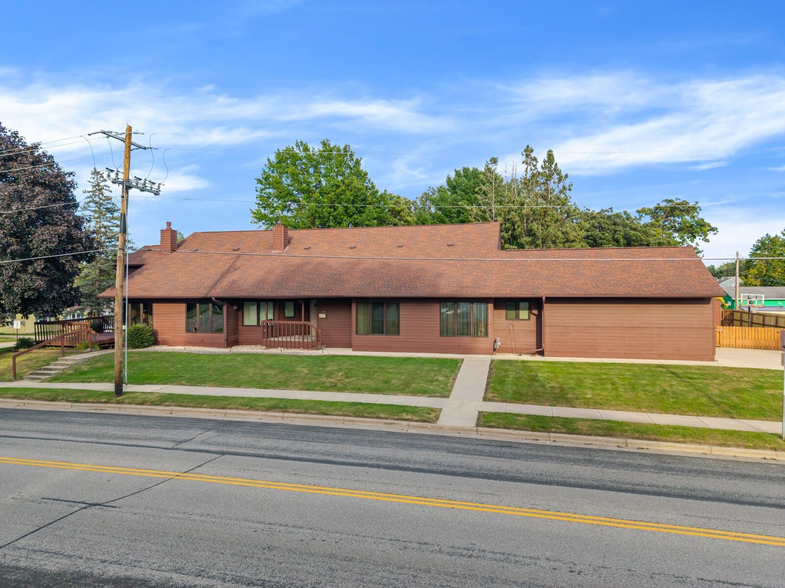 Property Photo:  109 S Winnebago Street  MN 55921 