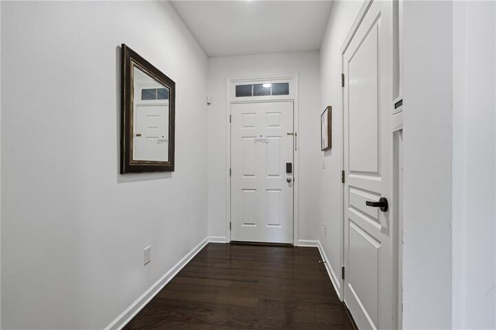 Property Photo: 1599 Trailview Way NE GA 30329
