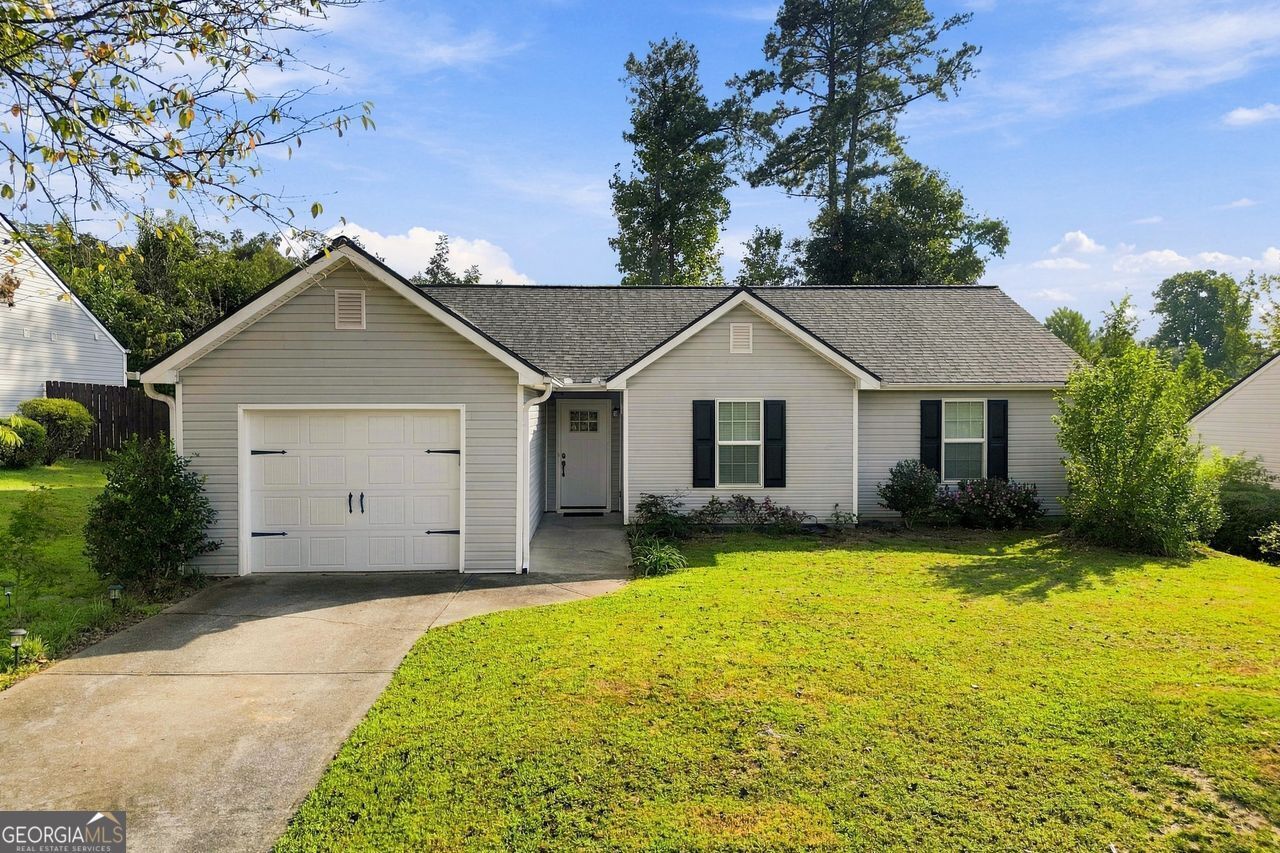 Property Photo:  1215 Hillcrest Glenn Circle  GA 30518 