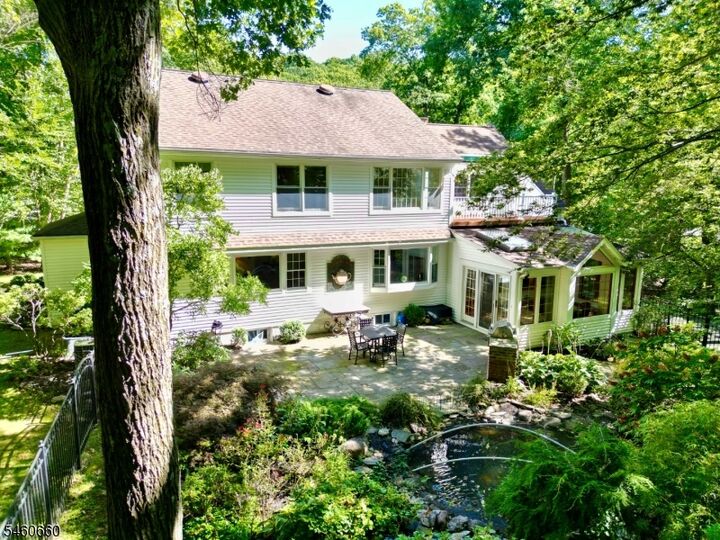 Property Photo:  463 Laurel Ln  NJ 07405 