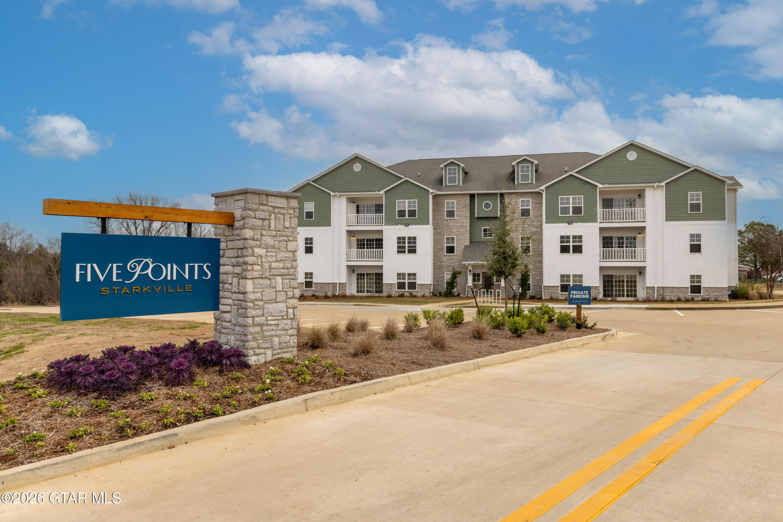 Property Photo:  49 Graham Rd #203  MS 39759 
