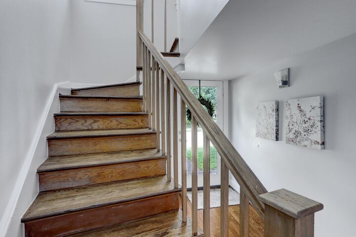 Property Photo: 3615 Murworth Drive B TX 77025