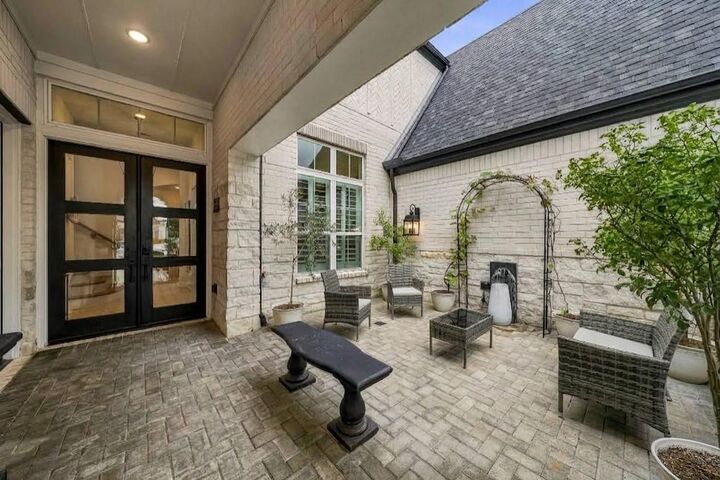 Property Photo:  2514 Heritage Park Drive  TX 77459 