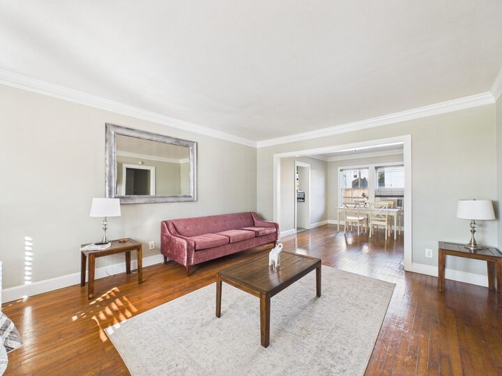 Property Photo: 1920 Richmond Avenue 8 TX 77098