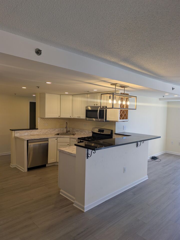 Property Photo:  700 1st St 6A  NJ 07030 