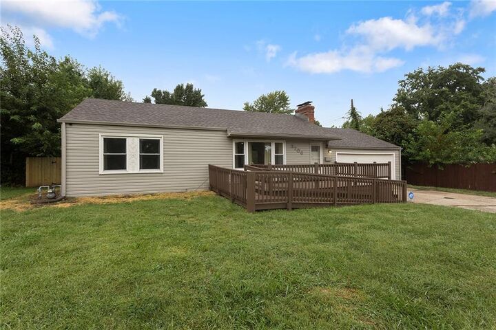 Property Photo:  3706 S Sterling Avenue  MO 64052 
