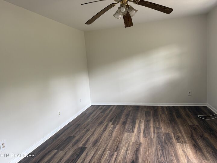 Property Photo:  210 Snow Lane  TN 37748 