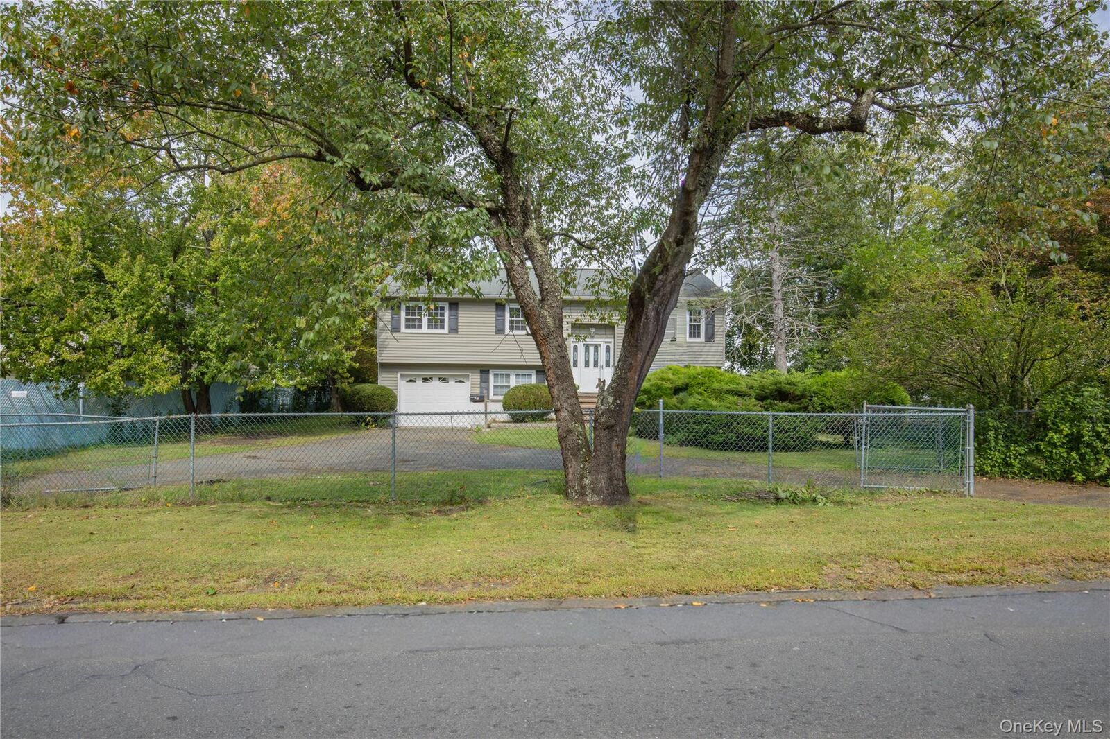 Property Photo:  87 Filors Lane  NY 10980 