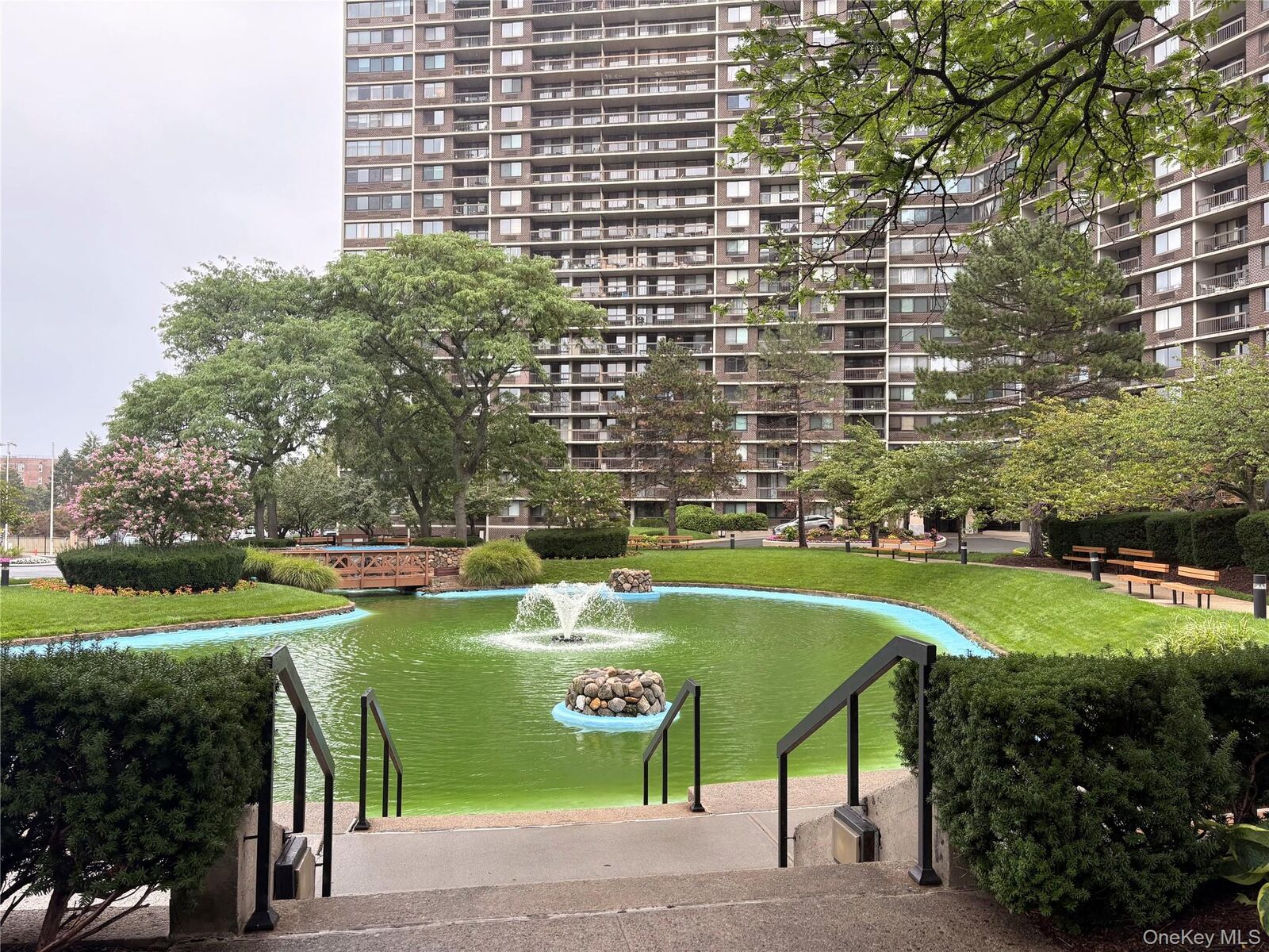 Property Photo:  2 Bay Club Drive 10K  NY 11360 