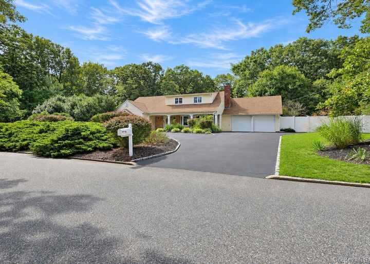 Property Photo: 14 Seabrook Lane NY 11790