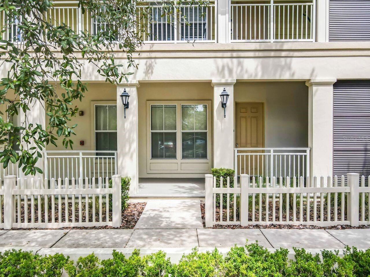 Property Photo: 803 Front Street 4101 FL 34747