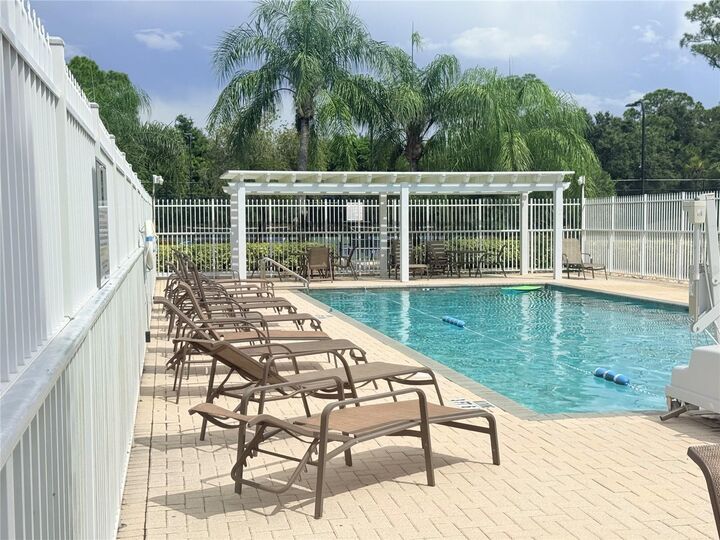 Property Photo:  7424 Birds Eye Terrace  FL 34203 