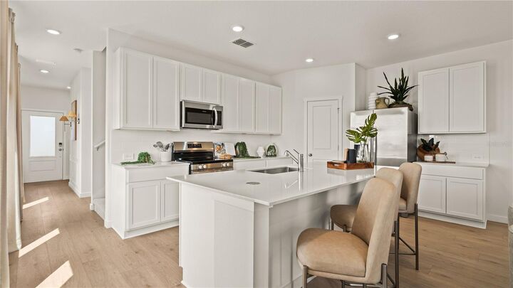 Property Photo:  1808 Mystic Avenue  FL 34715 