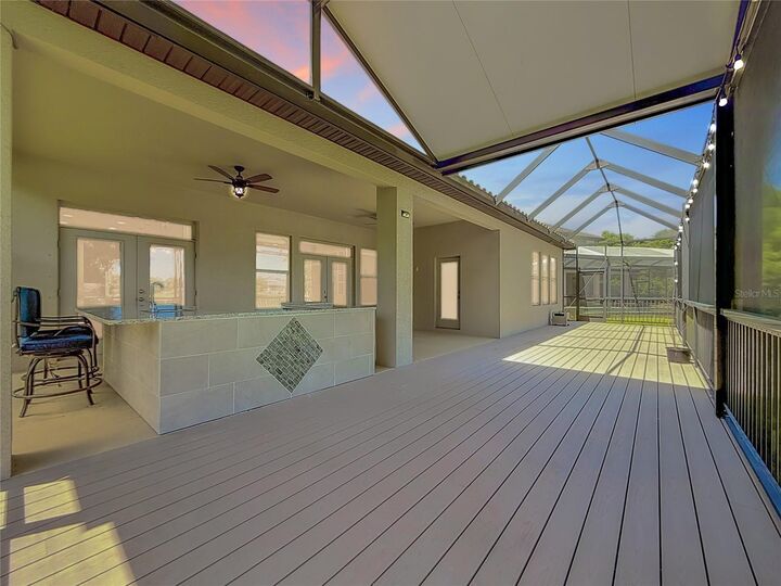 Property Photo: 1107 Isobel Reserve Lane FL 33613