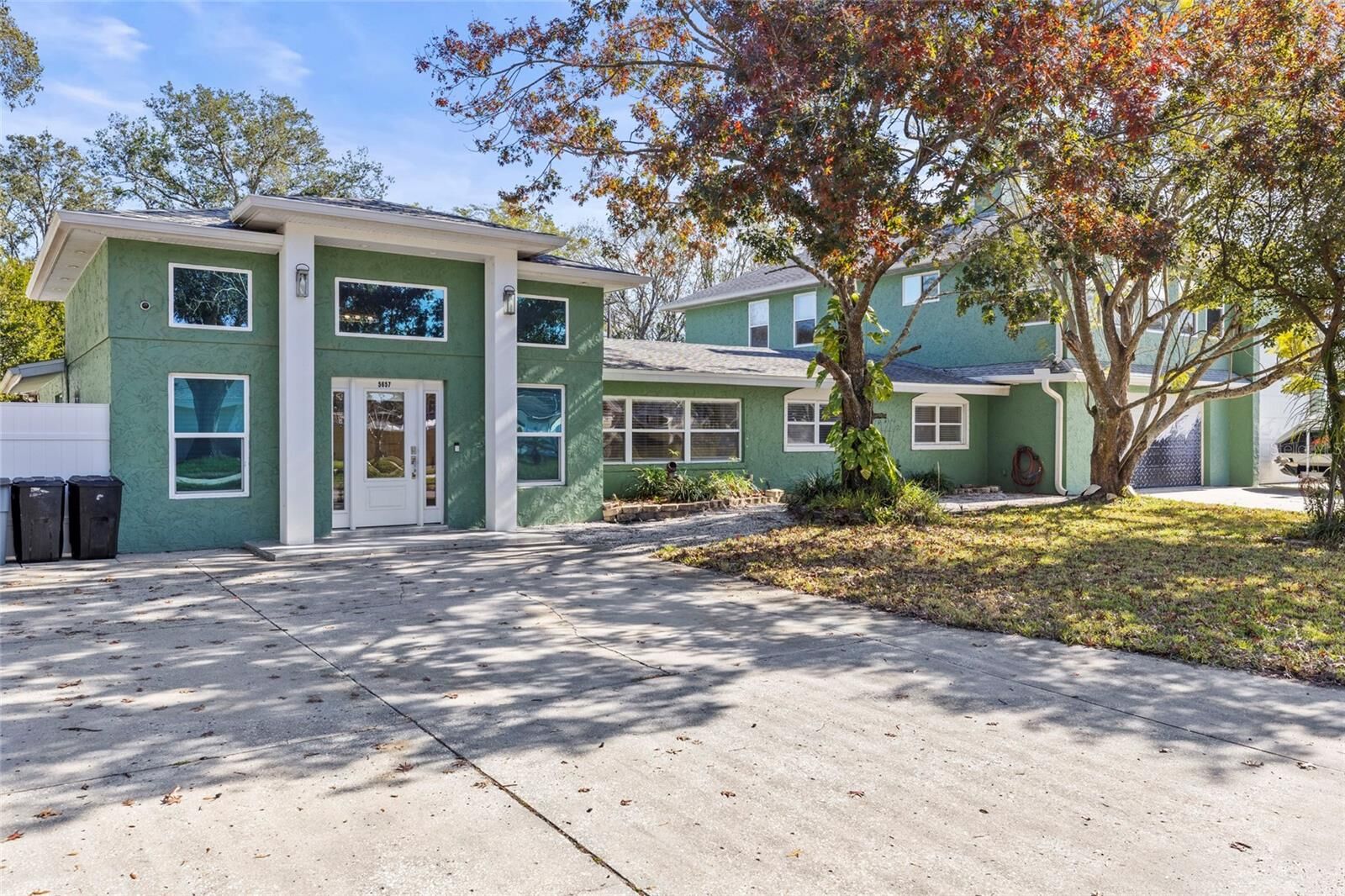 Property Photo: 5657 Oceanic Road FL 34690