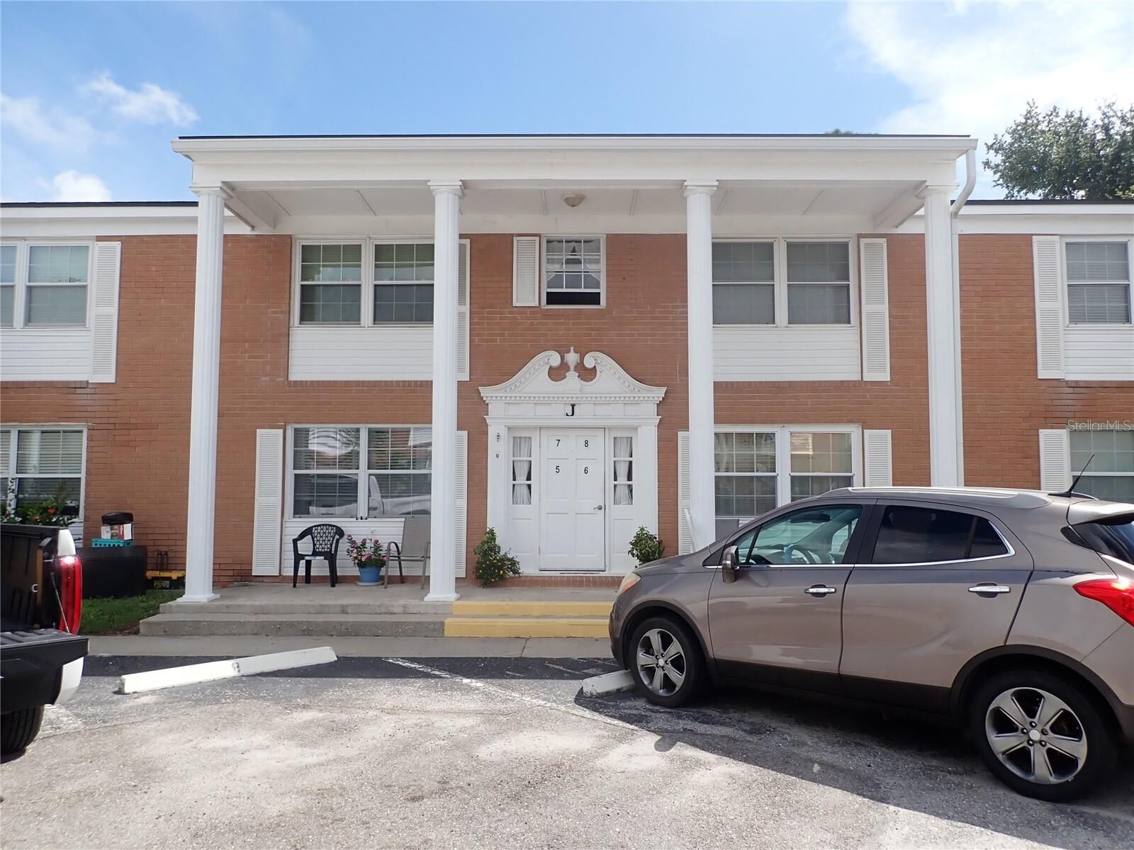 Property Photo:  4158 Tamiami Trail J5  FL 33952 