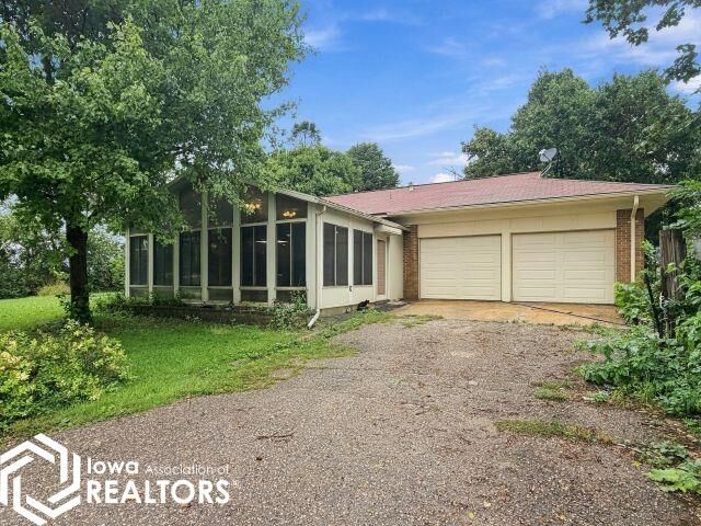 Property Photo: 275 Mallard Avenue IA 50126