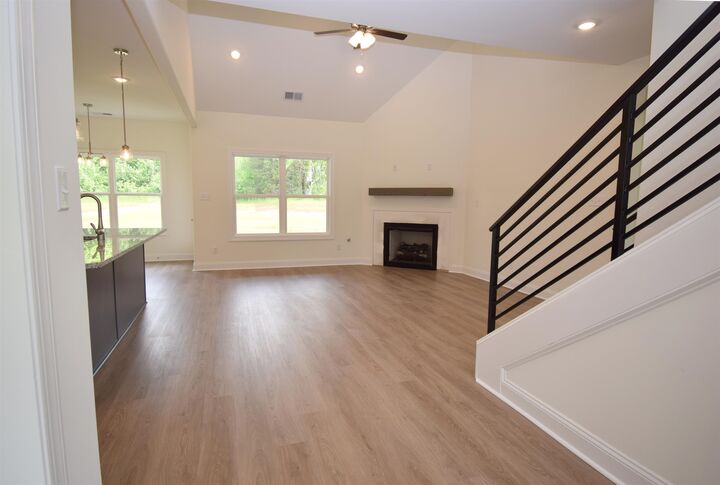 Property Photo: 250 Centerline Roper Loop MS 38611