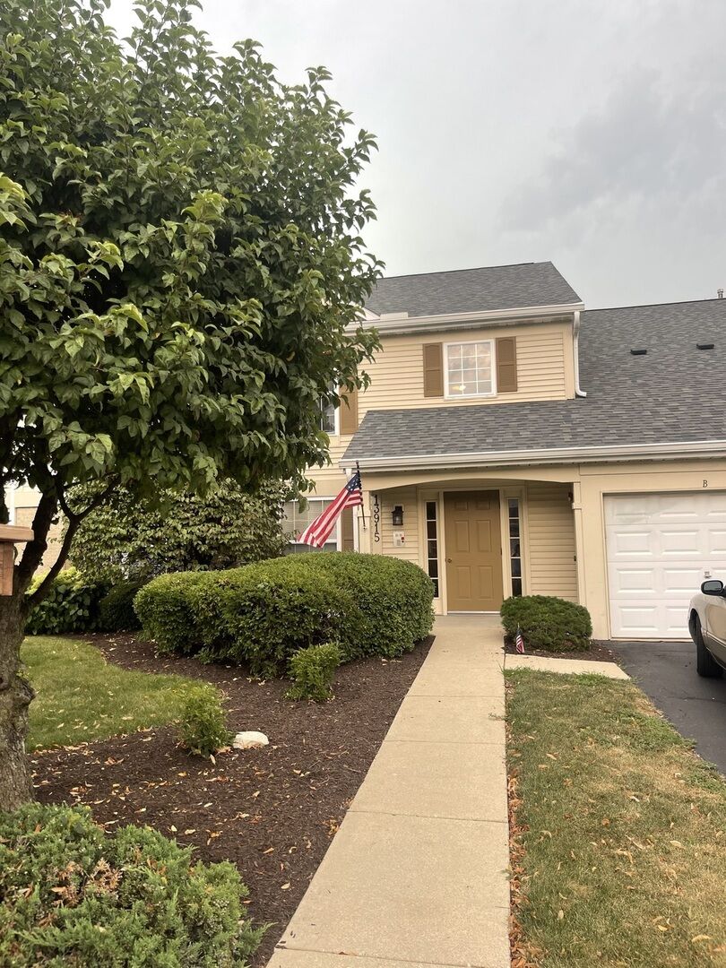 Property Photo: 13915 S Bristlecone Lane C IL 60544