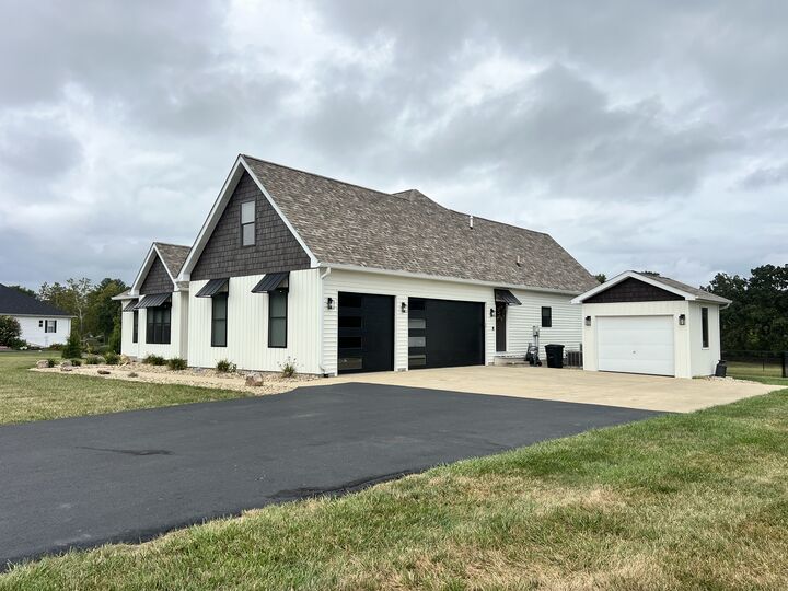 Property Photo:  14393 N Manhattan Lane  IL 62864 