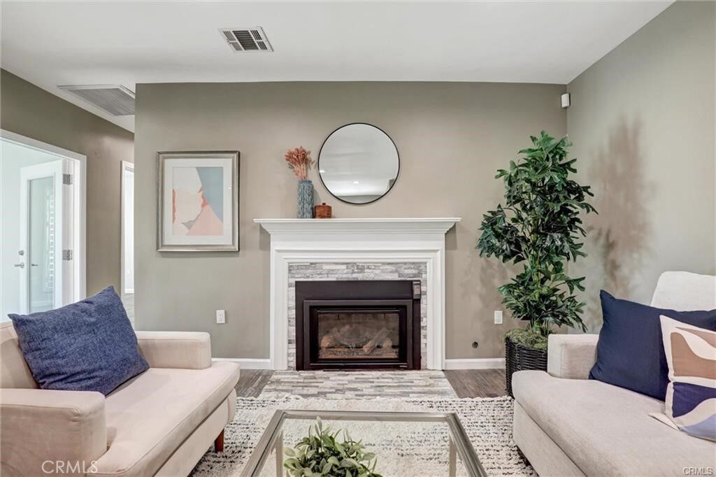 Property Photo:  4437 Keever Avenue  CA 90807 