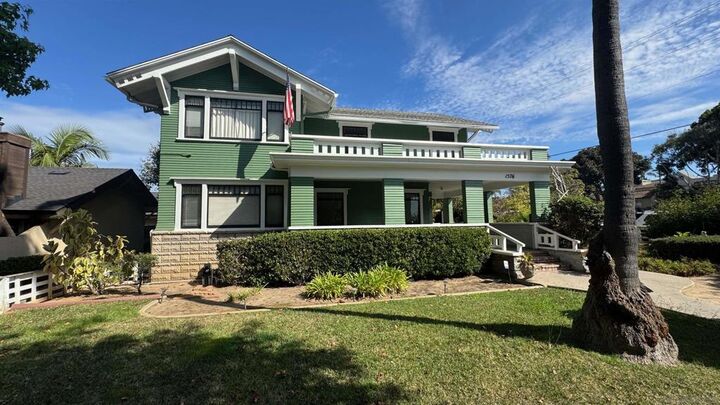 Property Photo:  1576 78 Diamond Street  CA 92109 