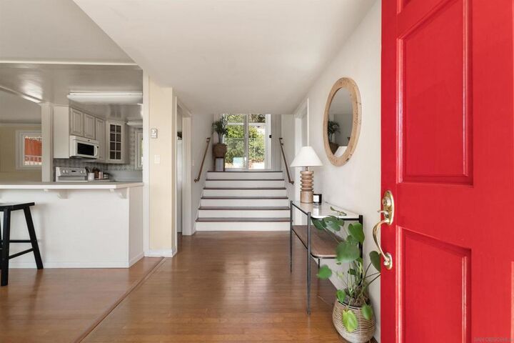 Property Photo:  5421 Linda Rosa  CA 92037 