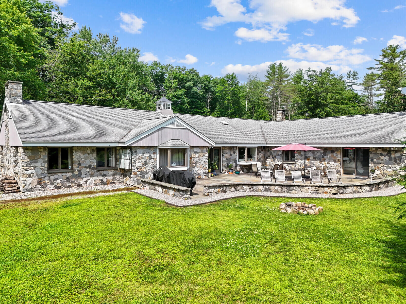 Property Photo:  16 Davis Point Road  ME 04284 
