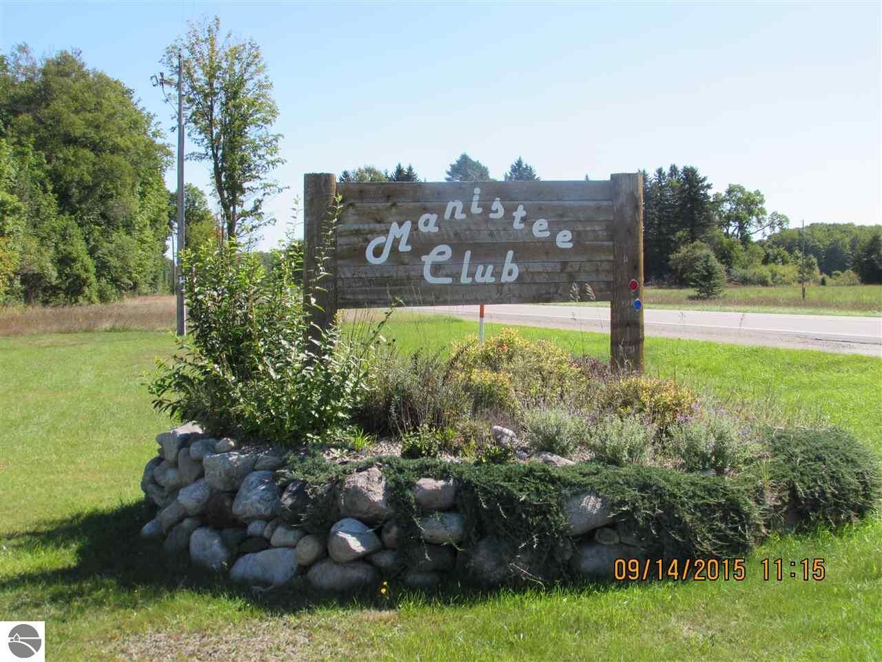 Property Photo: 21 Kleehammer Club Drive MI 49646
