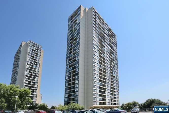 Property Photo: 5 Horizon Road 1403 NJ 07024