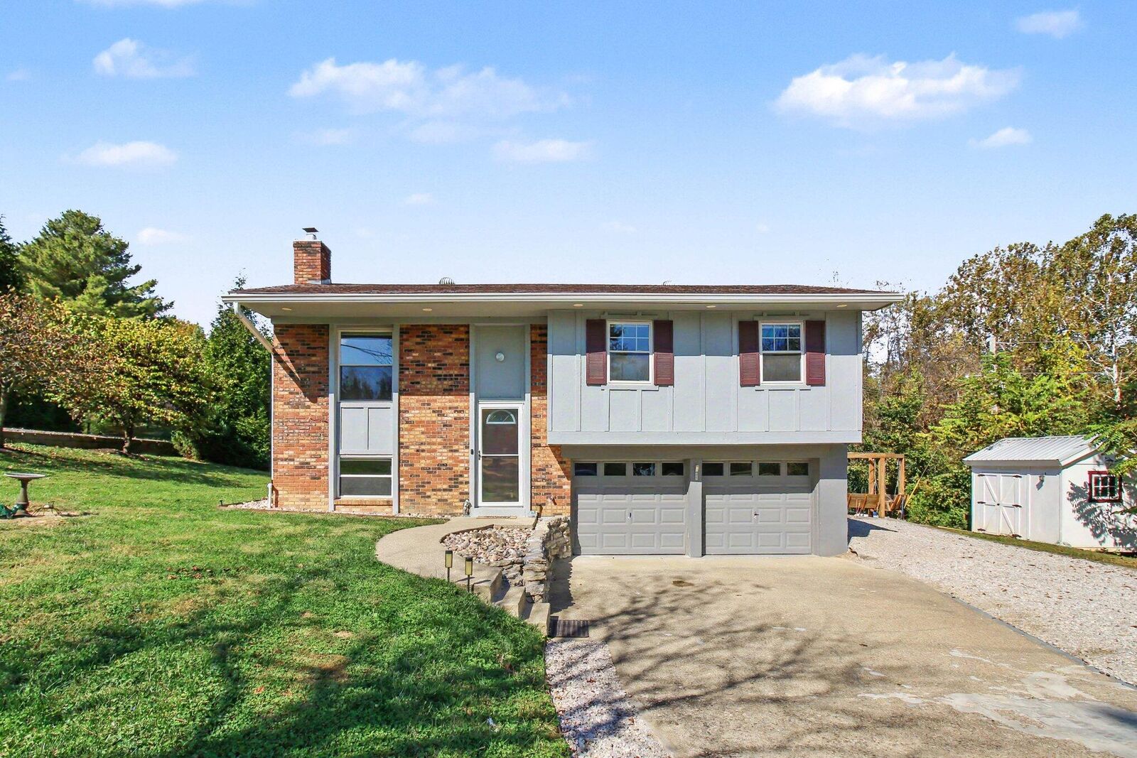 Property Photo: 1721 Graves Road KY 41048