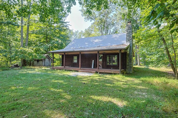 Property Photo: 430 Swan Court KY 40363