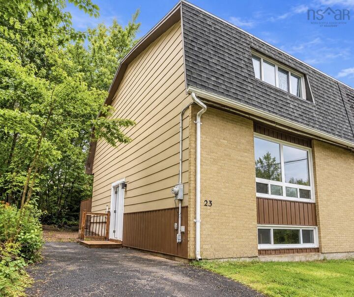 Property Photo:  23 Panorama Lane  NS B4A 1P3 