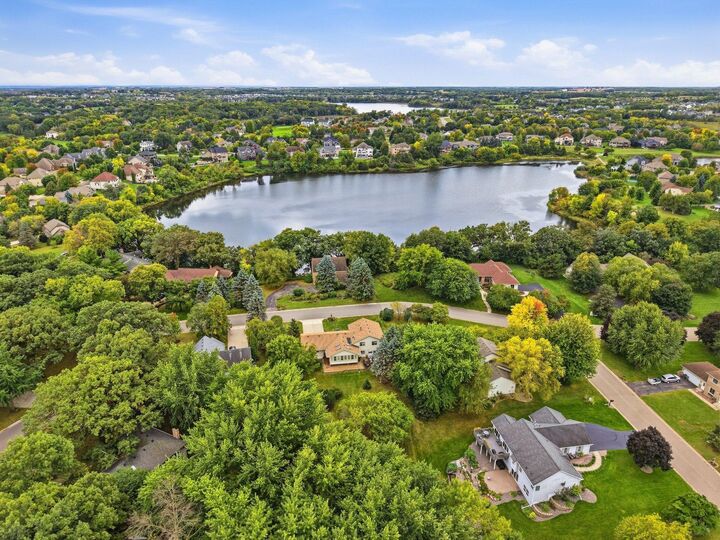 Property Photo:  2080 Kelzer Pond Drive  MN 55386 