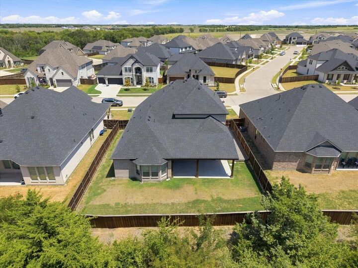 Property Photo:  1815 Navarre Way  TX 75032 