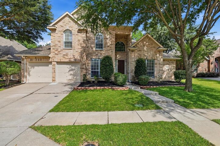 Property Photo: 801 Coralberry Drive TX 75072