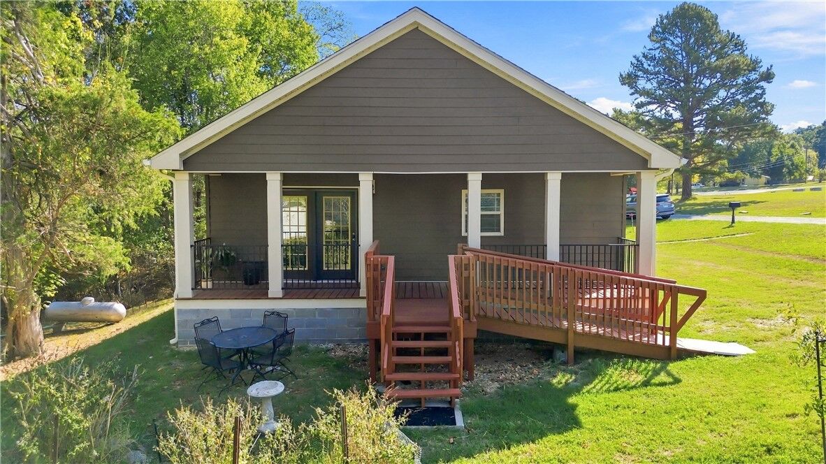 Property Photo: 22661 Lakeview Road AR 72764