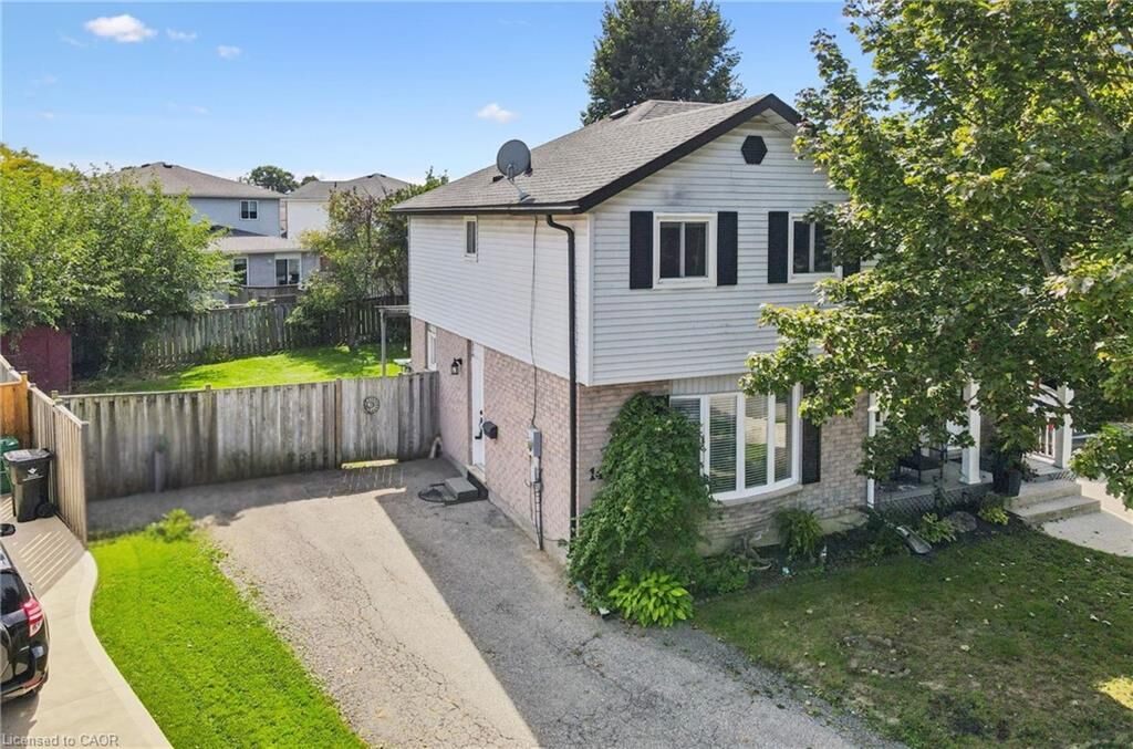 Property Photo: 149 Ironstone Drive ON N1P 1A4