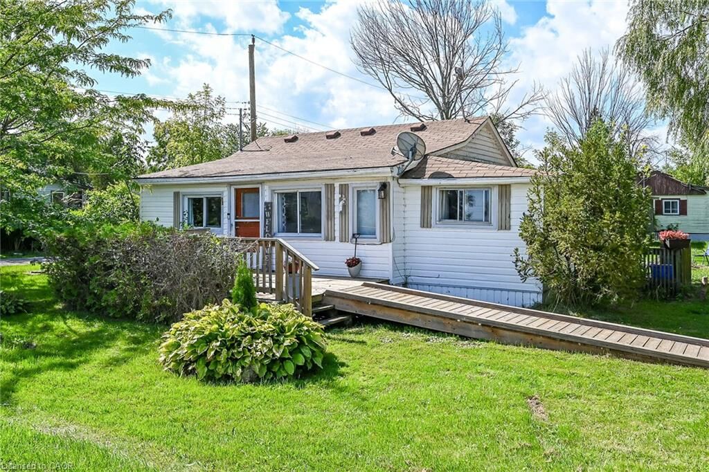 Property Photo: 15 Beverly Drive ON N0A 1L0