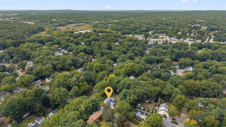 Property Photo: 2 Border Rd MA 01760