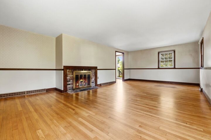 Property Photo:  250 E. Lothrop Street  MA 01915 