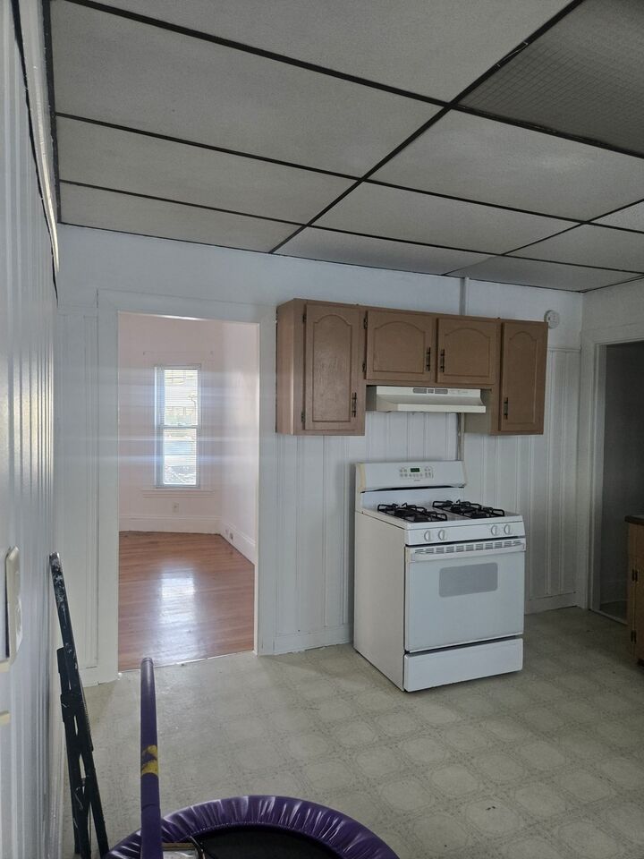 Property Photo: 4 Harris Ave 1 MA 02149