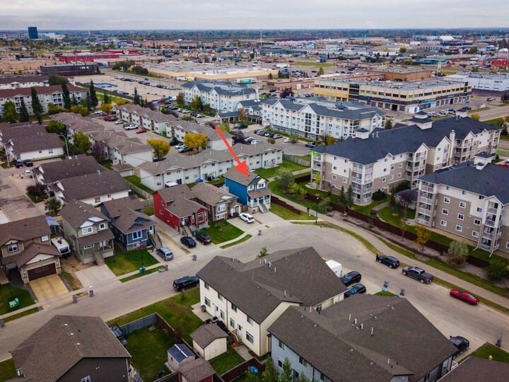 Property Photo:  10501 113 Street  AB T8V 3Z3 