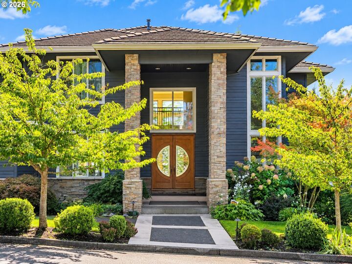 Property Photo:  2324 NW Pinnacle Dr  OR 97229 