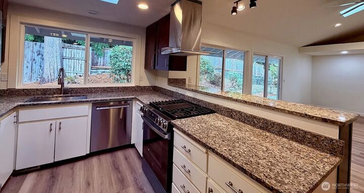 Property Photo:  1135  147th Place NE  WA 98007 