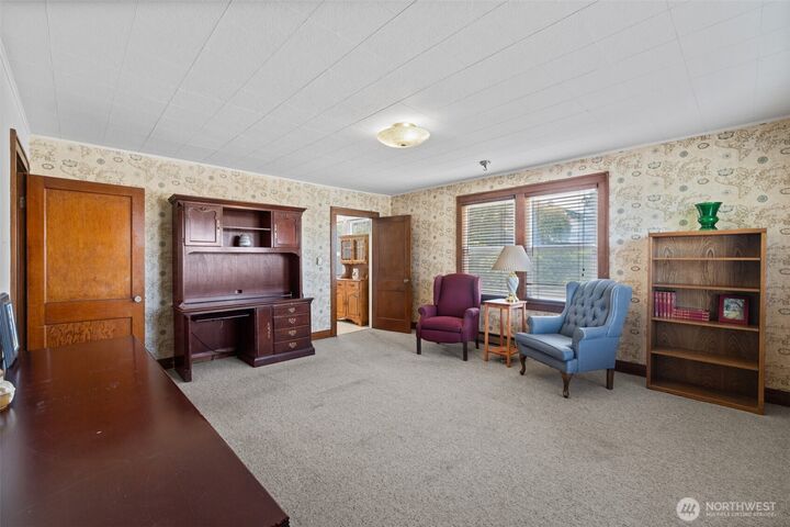 Property Photo: 711 S Race Street WA 98362